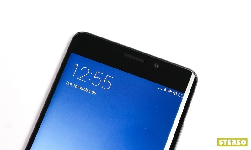 Trên tay Xiaomi Mi Note 2: Vừa lạ mà lại rất thân quen!