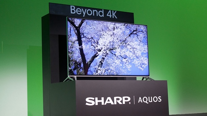Sharp tính toán cắt giảm sản xuất màn hình LCD