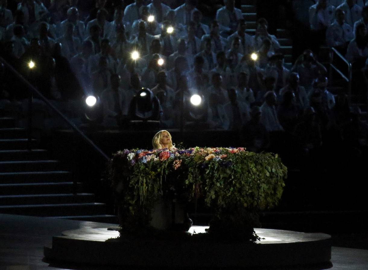Lady Gaga gây bất ngờ lớn tại lễ khai mạc thế vận hội European Games