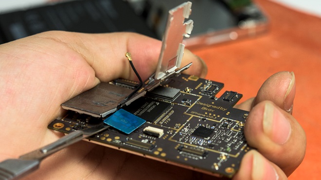 Bphone sử dụng chip DAC Qualcomm, không phải ESS Sabre32