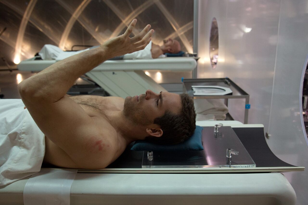 Ryan Reynolds hoán đổi thân xác để hồi sinh trong ‘Self/Less’