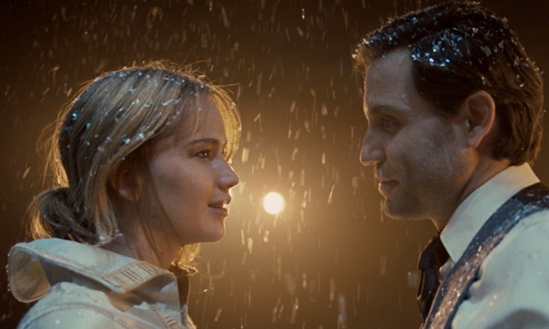 Jennifer Lawrence và Bradley Cooper tái ngộ trong ‘Joy’
