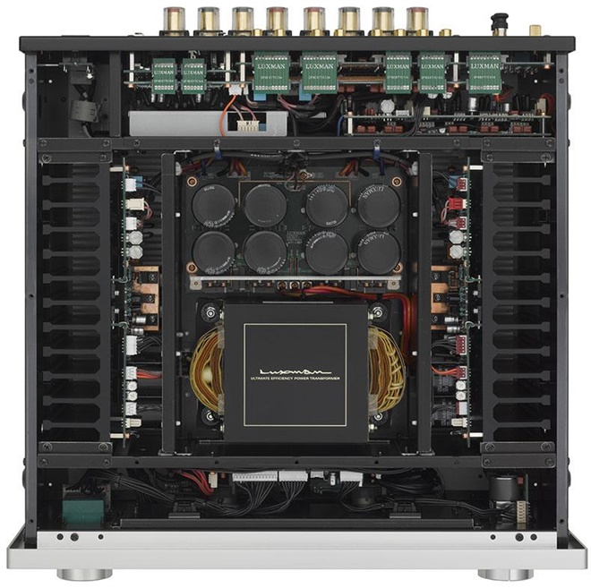 Luxman giới thiệu ampli tích hợp đầu bảng L-590AXII, giá 7.000 bảng Anh