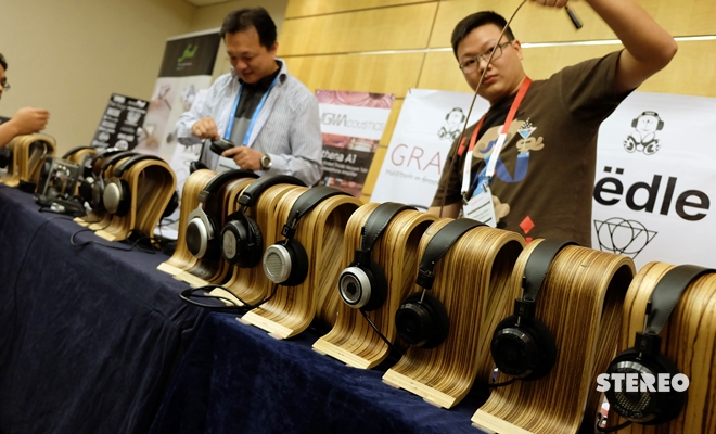 Canjam Singapore 2016: Nhiều thiết bị mơ ước của headphiles