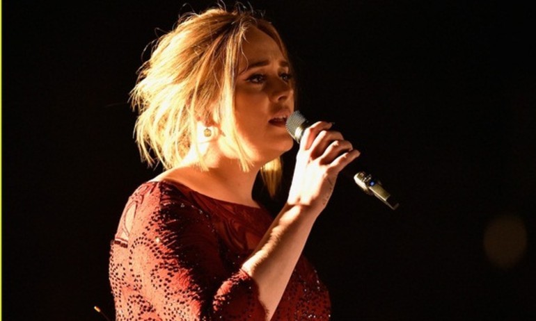 Grammy 2016: “All I Ask” của Adele bị phá hủy vì âm thanh vô duyên
