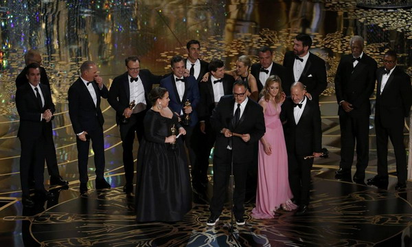 Lễ trao giải Oscar 2016: Leonardo DiCaprio giành tượng vàng đầu tiên