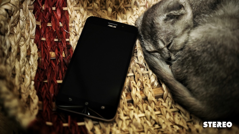 Asus Zenfone Max: Hiệu năng ổn, màn đẹp, pin “trâu”