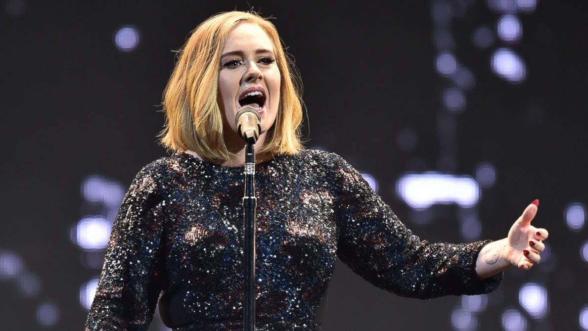 Adele cầu nguyện cho nước Bỉ bằng “Make you feel my love”