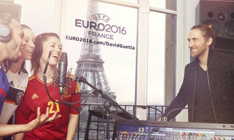 Tham dự EURO 2016 bằng cách góp giọng cùng David Guetta