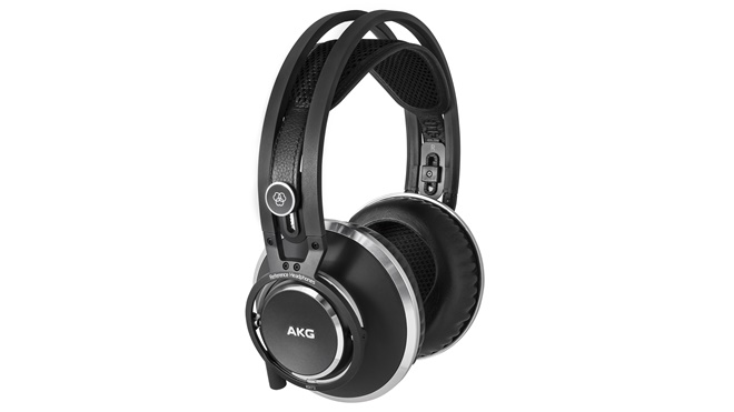 AKG giới thiệu tai nghe đầu bảng K872: tối ưu cách âm tốt nhất