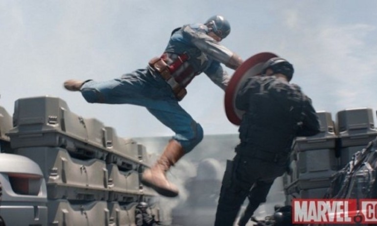 Các bộ phim dẹp đường cho “Captain America: Civil War” giữ ngôi đầu