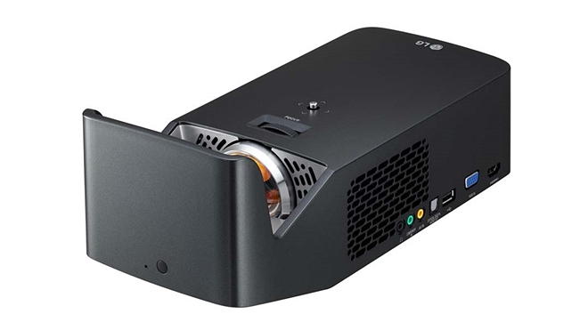 LG ra mắt Minibeam UST – máy chiếu siêu gần di động, giá 31 triệu đồng