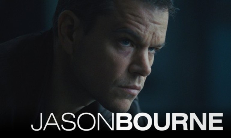 Matt Damon từ sao Hỏa về Trái Đất làm điệp viên “Bourne 5”