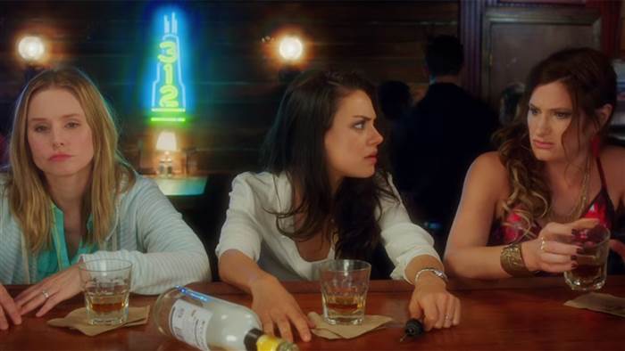 Mila Kunis và Kristen Bell nổi loạn trong “Bad Moms”