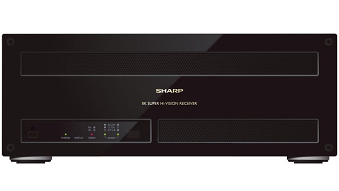 Sharp ra mắt đầu thu truyền hình số 8K đầu tiên trên thế giới