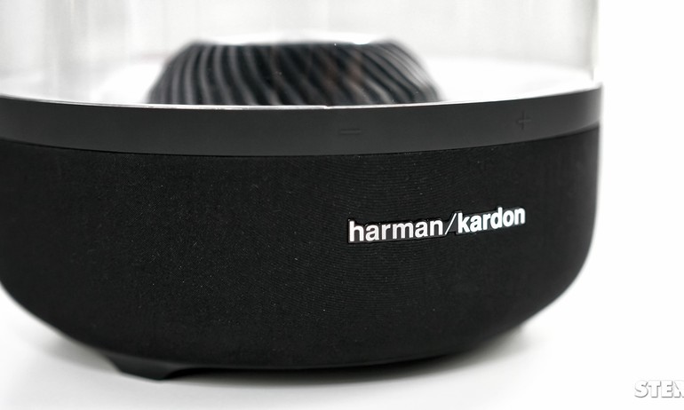 Mở hộp Harman/Kardon Aura Studio: Đẹp mỹ miều, giá 5,9 triệu