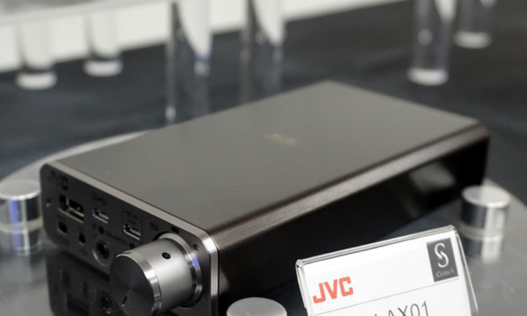JVC SU-AX01 – Class-S headamp/DAC cao cấp, giá 24 triệu đồng