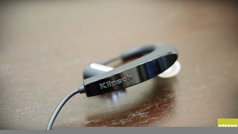 Mở hộp R6 Bluetooth – tai nghe không dây đầu tay của Klipsch