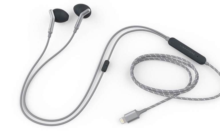 Libratone ra mắt tai nghe Q Adapt đầu tiên: dùng giắc Lightning và chống ồn