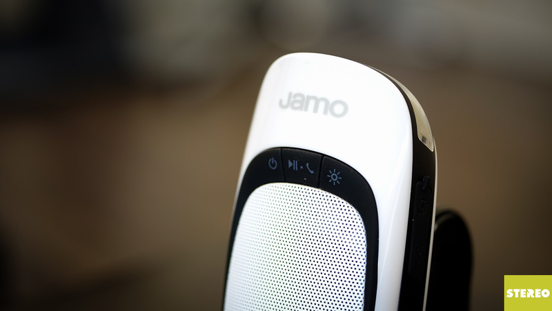 Mở hộp Jamo DS1: loa di động kiêm đèn pin siêu nhỏ gọn dành cho xe đạp