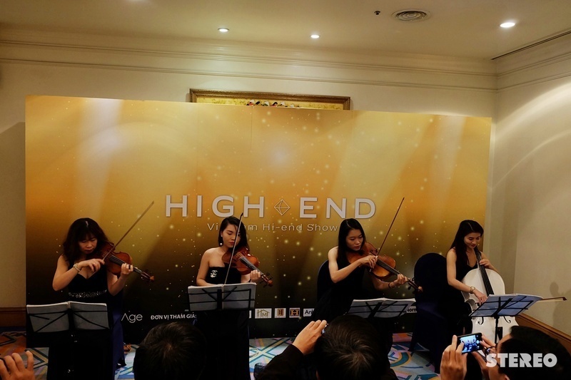 Khai mạc Vietnam Hi-end Show 2016: nơi tụ họp của thú chơi hàng cao cấp