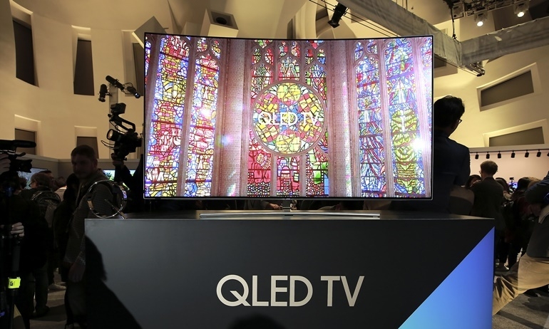Samsung công bố giá TV QLED từ trên 50 triệu đồng