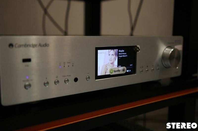 Azur 851N: nguồn phát nhạc số đa năng và toàn diện của Cambridge Audio