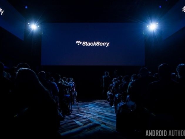 Có tới 3 công ty tranh sản xuất BlackBerry Android Tablet đầu tiên