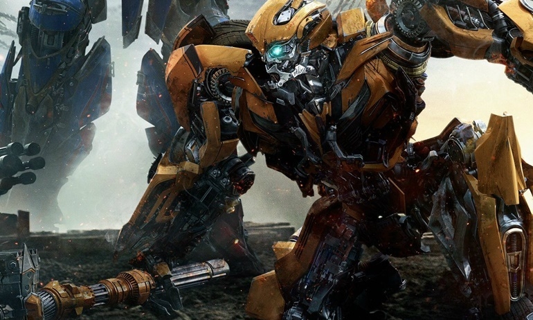 Cận cảnh Bumblebee “tan rã thành từng mảnh” trong trailer mới của Transformers 5.