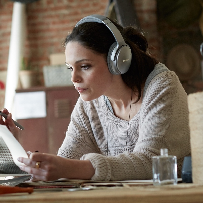 Bose tiết lộ về tai nghe chống ồn thế hệ mới QuietComfort 35 II, tích hợp Google Assistant
