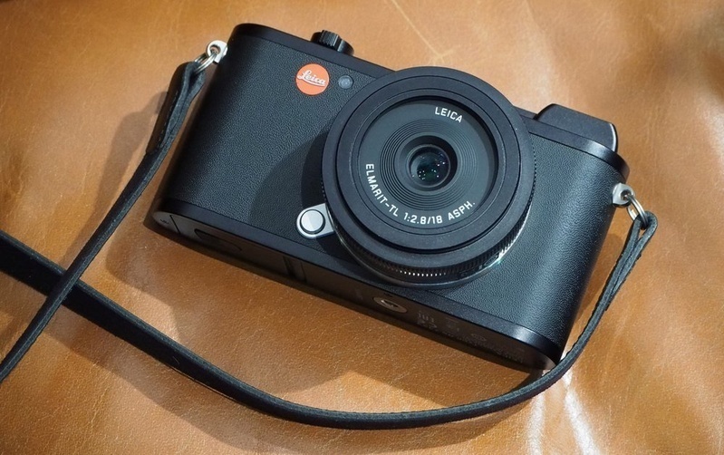 Leica giới thiệu phiên bản mới của dòng máy ảnh cổ điển CL