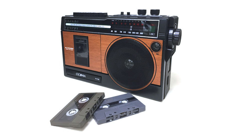 Ciconia TY-1710: Hoài cổ với đầu radio - cassette phong cách Showa Retro