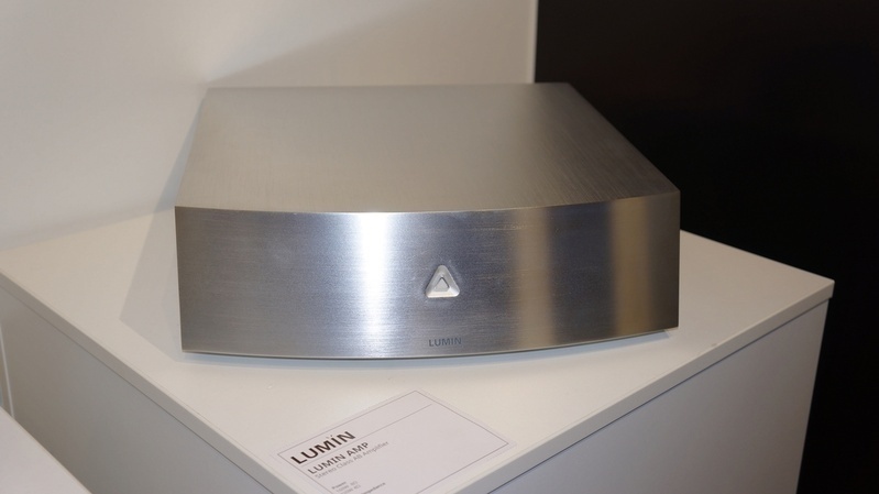 Lumin tiết lộ về music server đầu bảng X1 và bộ khuếch đại AMP