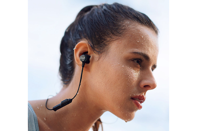 Anker trình làng dòng tai nghe không dây thể thao giá rẻ, hỗ trợ Bluetooth 5.0