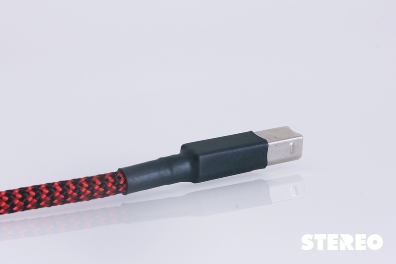 Black Cat DIGIT USB: Chuẩn mực của dây USB Digital
