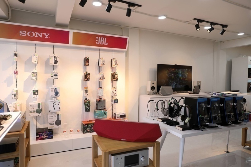 HiFi World khai trương showroom mới tại TP.HCM