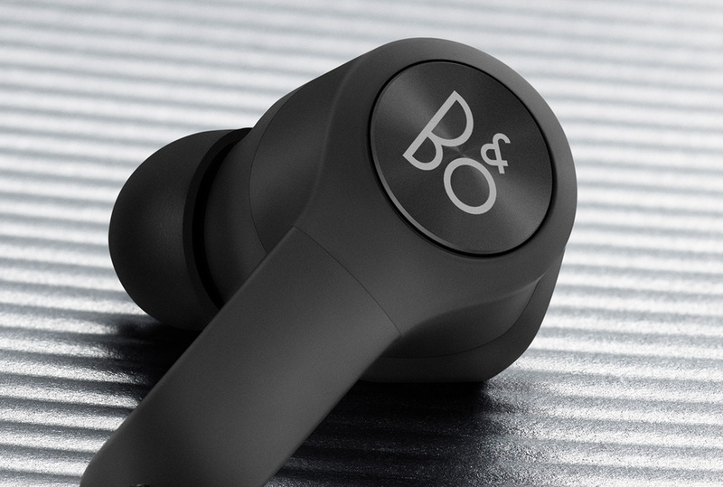 Bang & Olufsen giới thiệu tai nghe không dây Beoplay E6