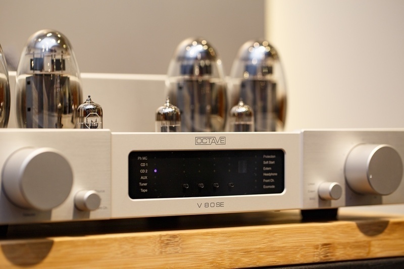 Công Audio: Chuyên gia từ OCTAVE Audio gặp gỡ và chia sẻ cùng audiophile về ampli đèn tích hợp V 80 SE