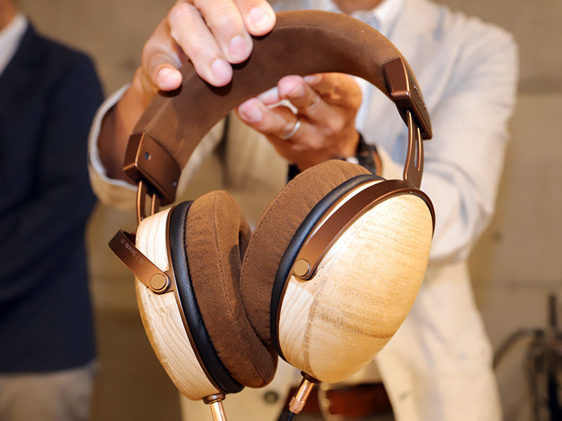Onkyo mở chiến dịch bán sớm cho dự án tai nghe fullsize cao cấp Tung Headphone