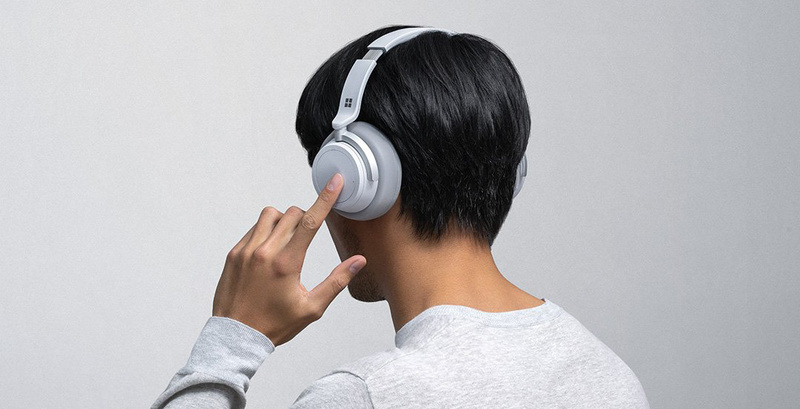 Surface Headphones: Sản phẩm đầu tiên của Microsoft trong cuộc chiến tai nghe chống ồn cùng Bose và Sony 