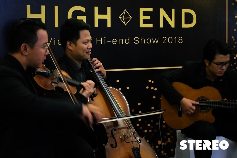 Vietnam Hi-end Show 2018 - Hà Nội: Ngắm hàng loạt dàn nghe nhạc triệu đô và thưởng thức beer tươi hảo hạng 