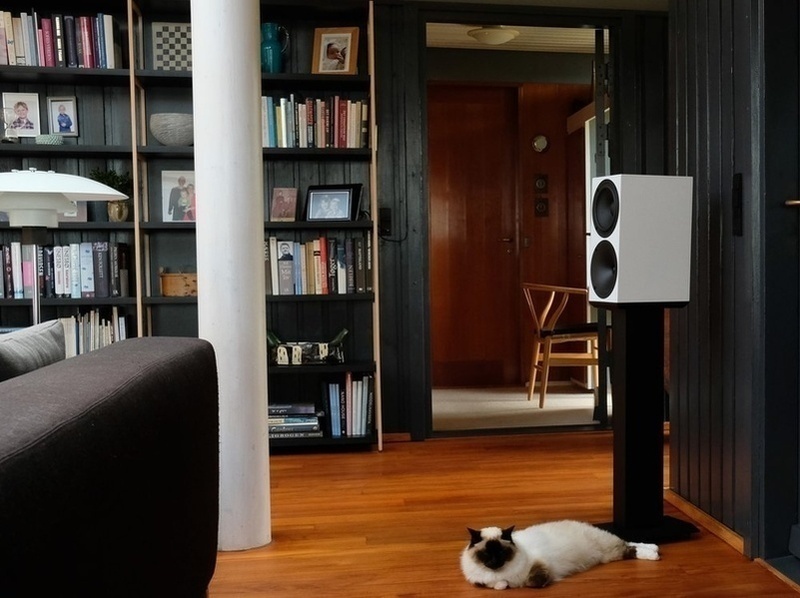 Buchardt Audio bán ra mẫu loa bookshelf S400