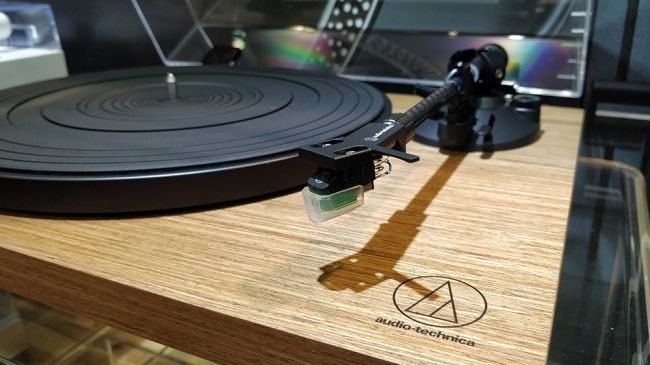 Audio Technica phát hành hàng loạt mâm đĩa than giá rẻ cho phân khúc phổ thông