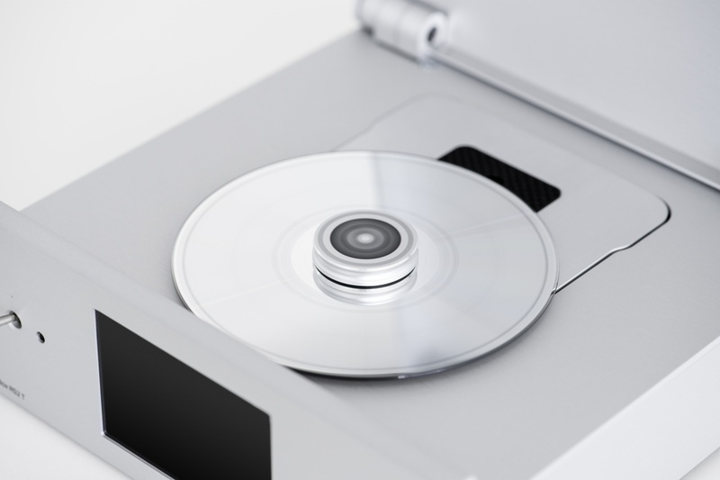 Pro-Ject trình làng đầu phát CD cao cấp Box RS2 T