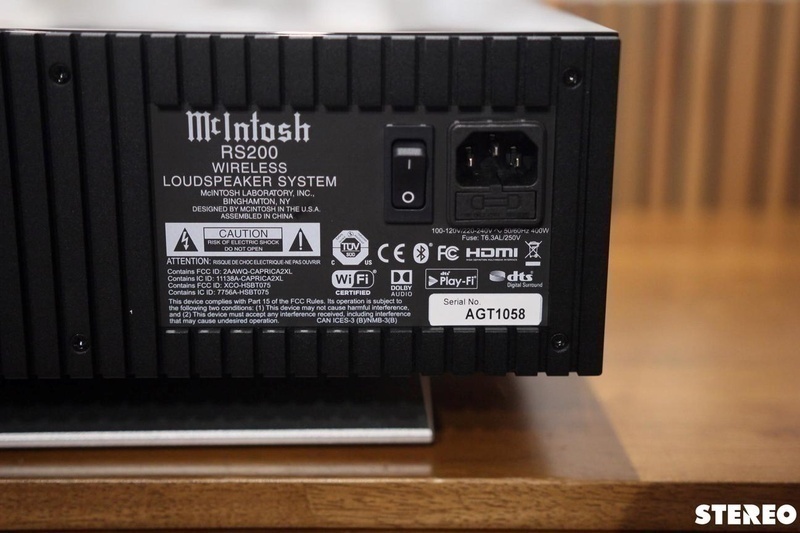 McIntosh RS200: Giải pháp thưởng thức nhạc không dây chất lượng cao dành cho audiophile