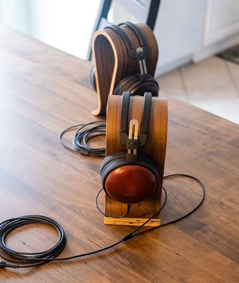 Audio-Technica giới thiệu bộ đôi tai nghe vỏ gỗ Kokutan và Asada Zakura