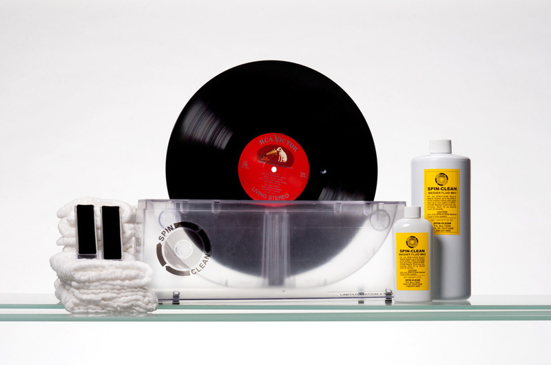 Người mua mâm đĩa Pro-Ject X1 và X2 sẽ được tặng miễn phí bộ công cụ vệ sinh đĩa than Spin Clean