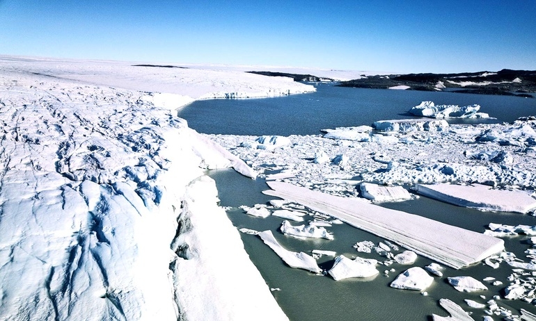 Biến đổi khí hậu khiến băng ở Greenland tan nhanh nhất trong lịch sử