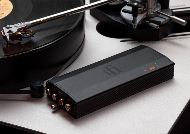 iFi iPhono3 Black Label: Phono preamp hi-end dành cho mọi cartridge và bản ghi