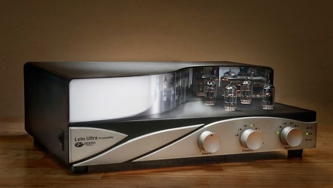 Zesto Audio Leto Ultra: Chiếc preamp đèn độc đáo với khả năng sửa lỗi bản thu 